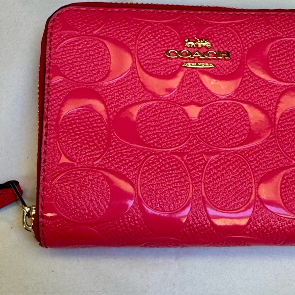 Coach Neon Hot Pink Patent Logo zip around wallet-NWOT ๐๐๐ - Picture 6 of 13